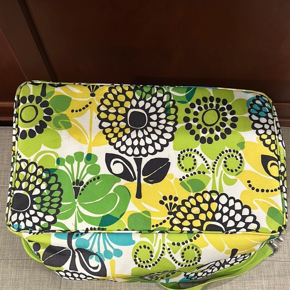Vera Bradley Insulated Cooler Tote Bag in Lime's Up - Picture 9 of 9